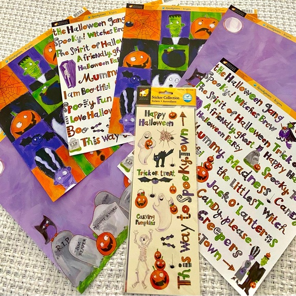 👻🎃 AMERICAN TRADITIONAL DESIGNS HALLOWEEN THEMED SCRAPBOOK PAPER & STICKERS. - Picture 7 of 7
